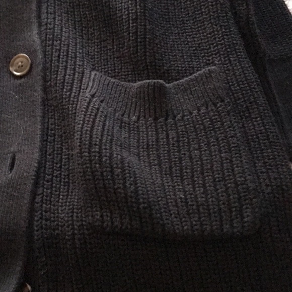 Gap black open front v neck sweater - Picture 6 of 7
